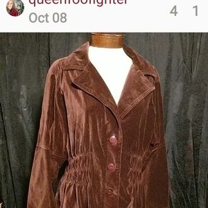 **FREE SHIPPING**Super cute crushed velvet jacket